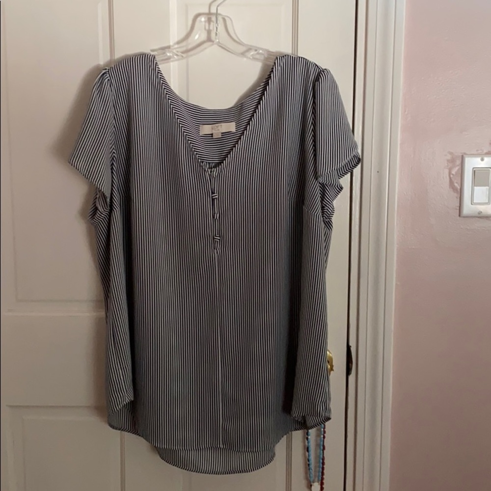 Loft Butterfly Sleeve Top